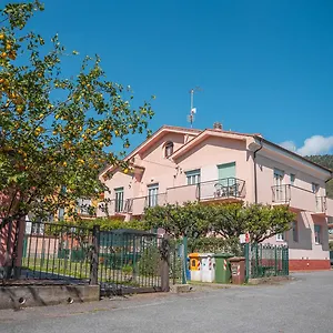 casa-vacanze-ferrando.hotelitalianriviera.com/